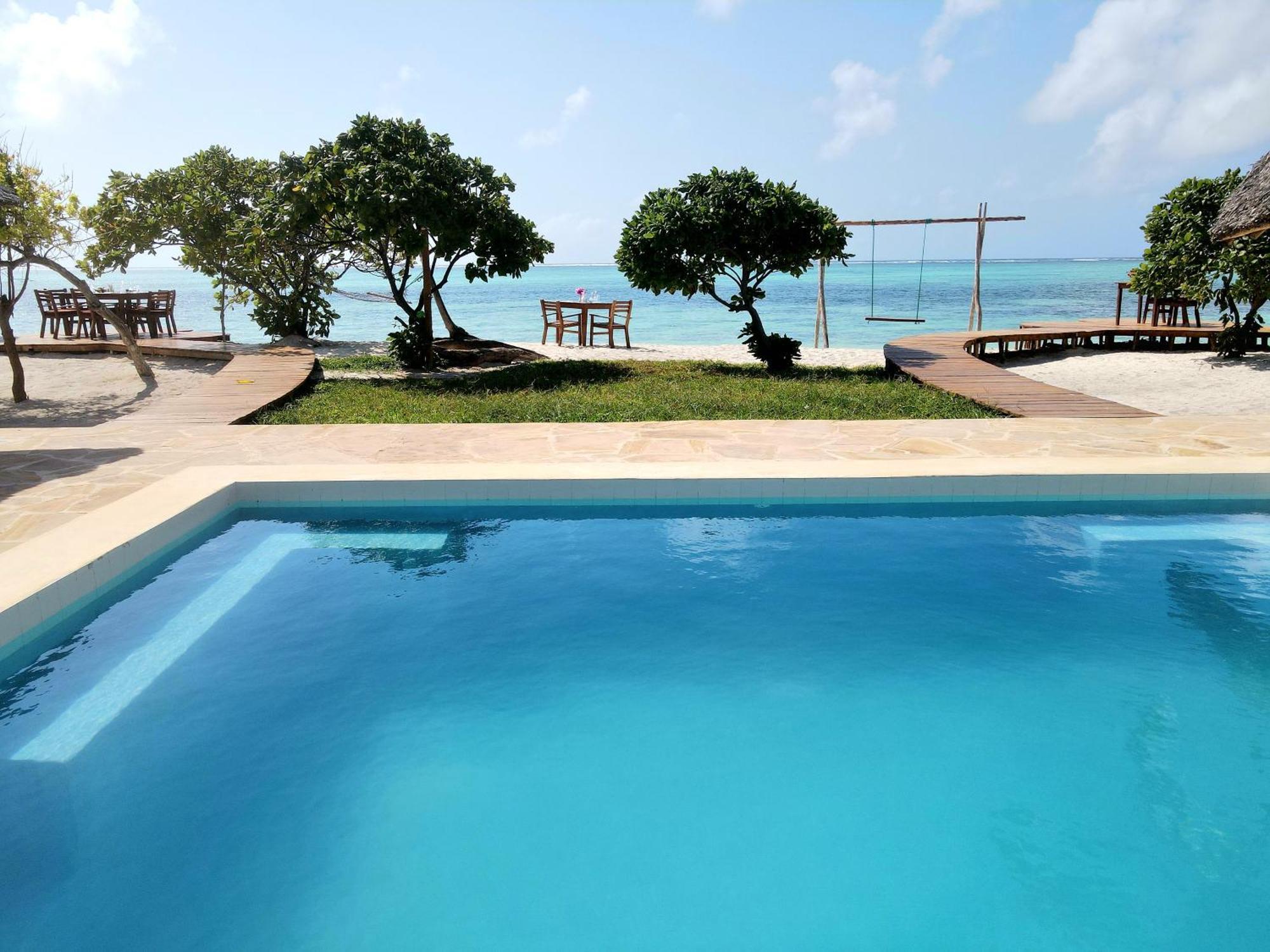 Almas Beach Boutique Hotel Makunduchi Exterior foto